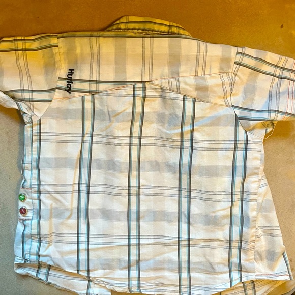 💰 Hurley collared shirt - Picture 2 of 3